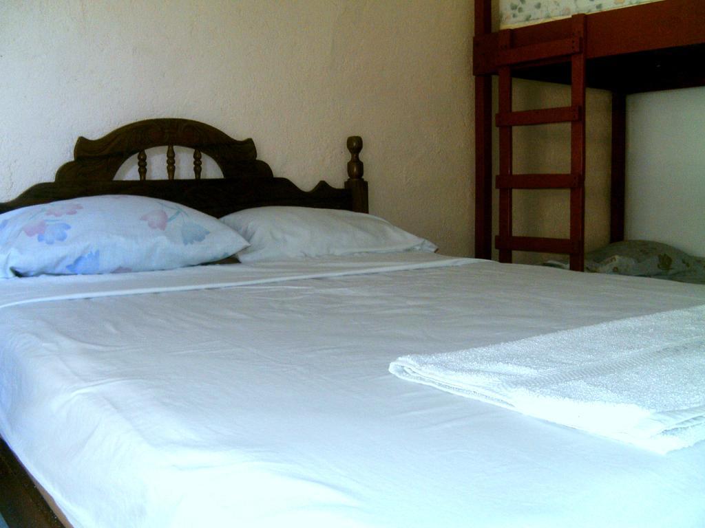 Hostel Tadeo San Juan Del Sur Zimmer foto